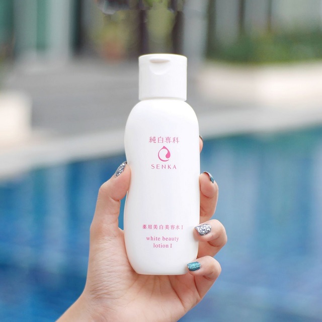 Review kem dưỡng trắng da body của Nhật Senka White Beauty Lotion I