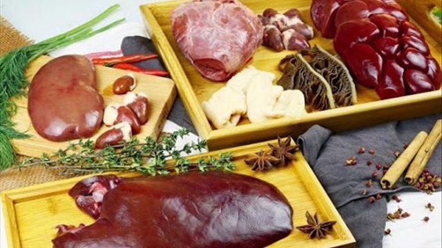 Nam giới yếu sinh lý hạn chế ăn nội tạng động vật