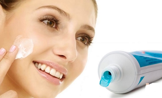 Trị nám hiệu quả với kem đánh răng