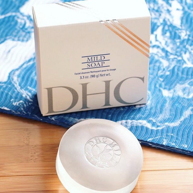 Xà phòng tắm trị mụn lưng của Nhật DHC Mild
