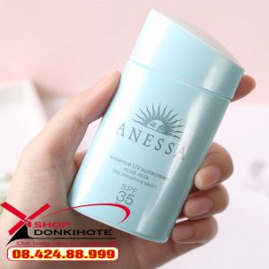 Kem chống nắng Anessa Essence UV Sunscreen Mild Milk màu xanh